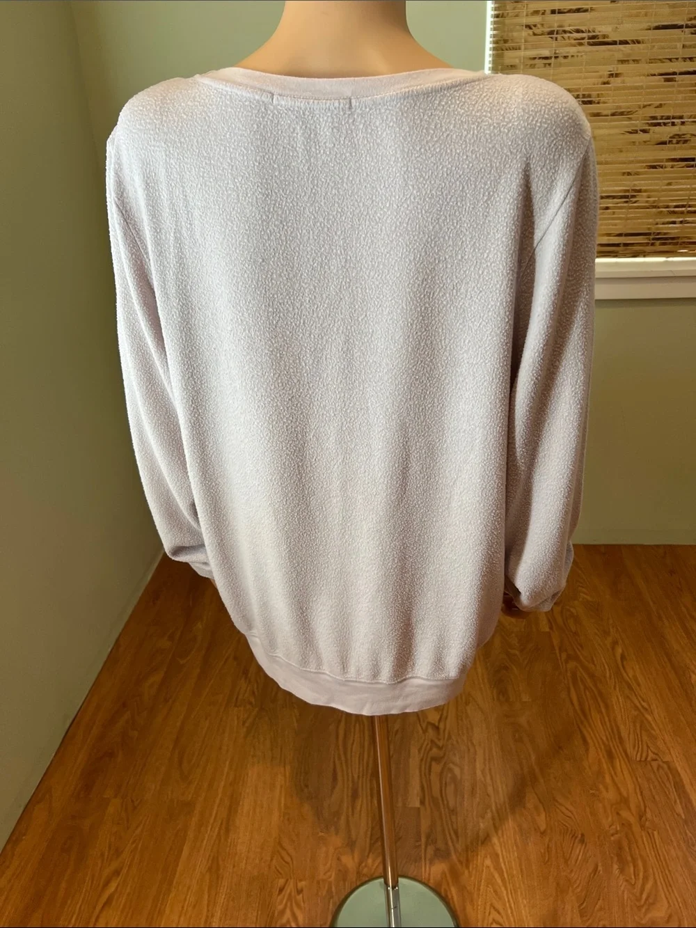 Wildfox Pouring Graphic Long-Sleeve Top With Wine Glass graphic Size L